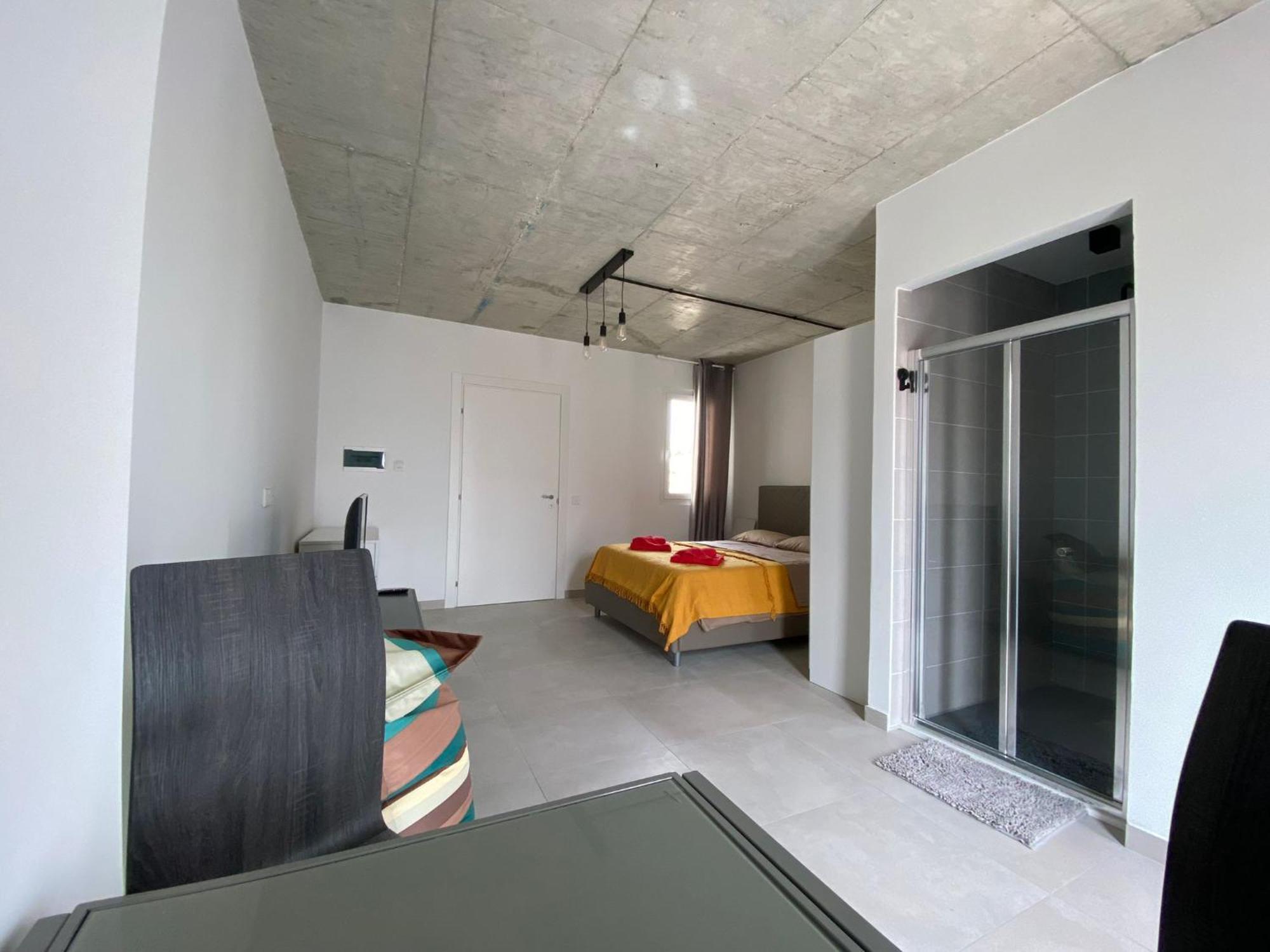Minimal & Arty Townhouse Apartment Hamrun Exterior photo